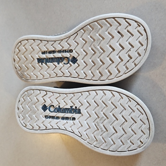 Columbia PFG Omni grip toddler shoes - Picture 9 of 12